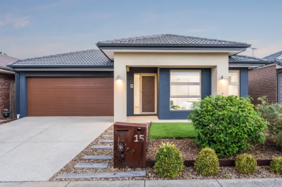 15 Whitfords Drive, Armstrong Creek, Vic 3217