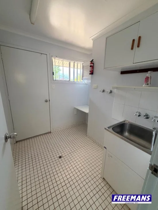 15 Windsor Circle, Kingaroy, Qld 4610-Image
