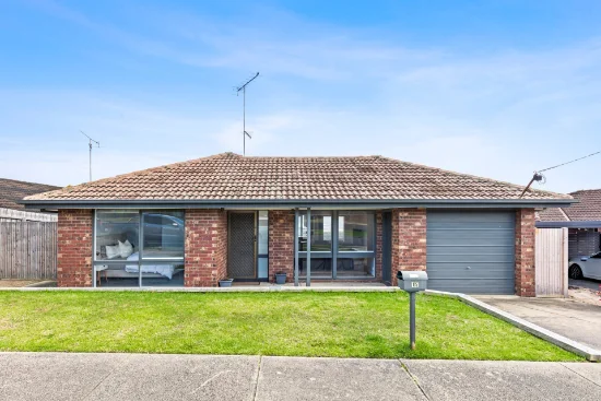 15 Woodleigh Close, Leopold, Vic 3224 - For Rent
