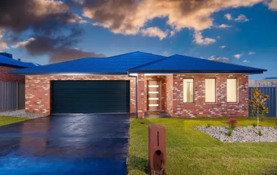 15 Zeil Circuit, Thurgoona, NSW 2640