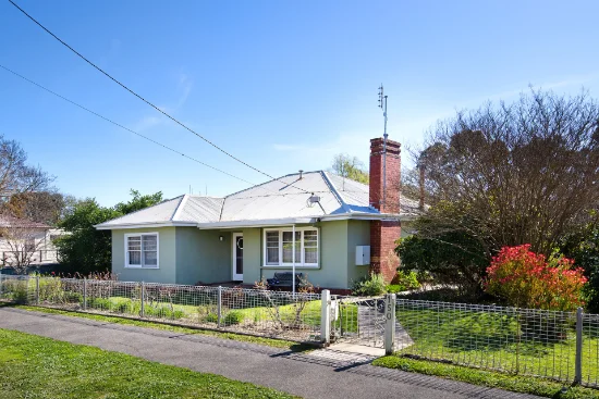 150 Main Road, Chewton, Vic 3451