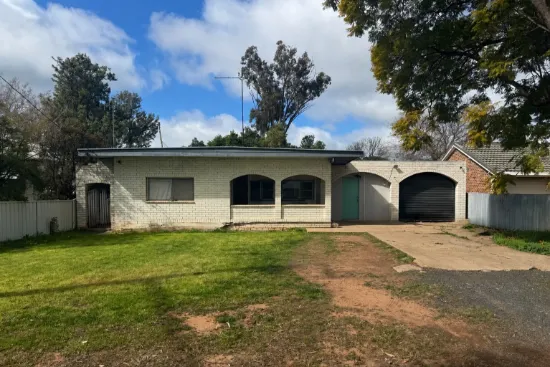151 Temoin Street, Narromine, NSW 2821