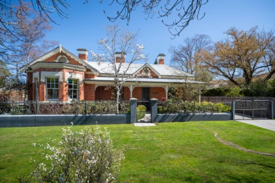 152 Brilliant Street, Bathurst, NSW 2795