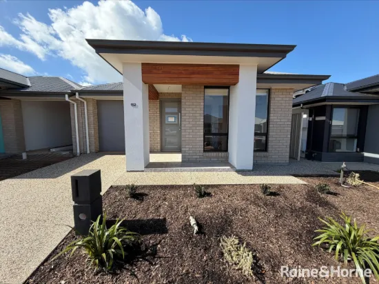 152 Francesca Boulevard, Munno Para West, SA 5115