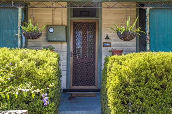 152 Hampton Road, Beaconsfield, WA 6162