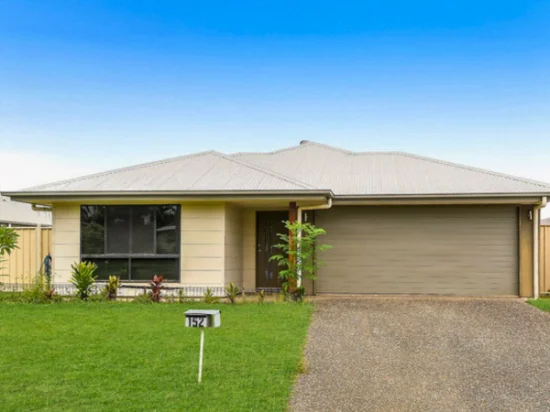 152 Opal Street, Emerald, Qld 4720