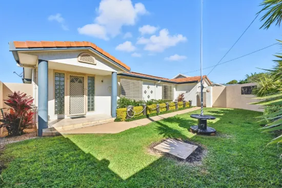 1526 Ocean Drive, Lake Cathie, NSW 2445