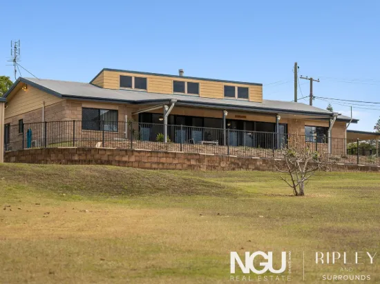 153 Lakes Drive, Laidley Heights, Qld 4341
