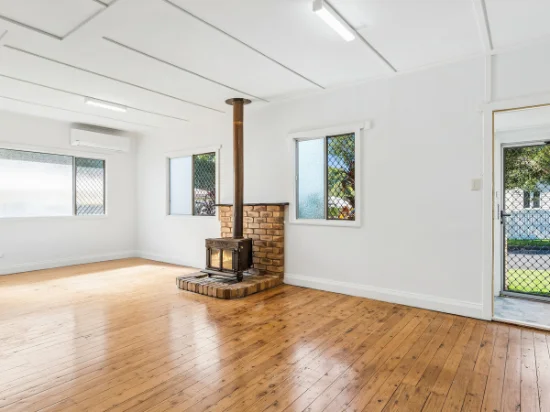153 Perth Street, South Toowoomba, Qld 4350 - For Rent