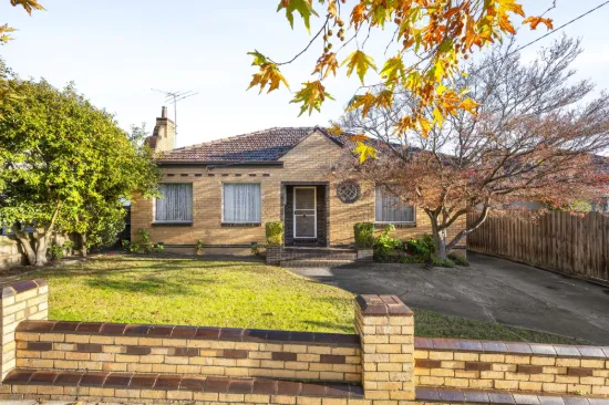 1534 Dandenong Road, Oakleigh, Vic 3166