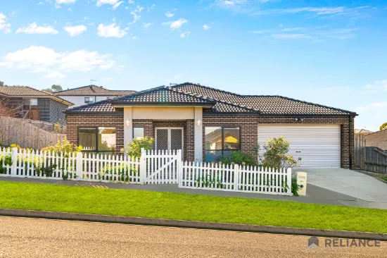 154 Holts Lane, Darley, Vic 3340