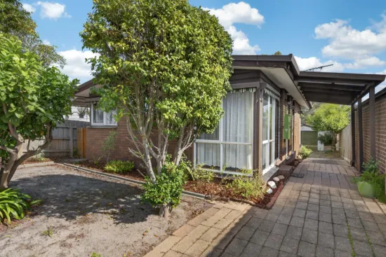 154 Seventh Avenue, Rosebud, Vic 3939