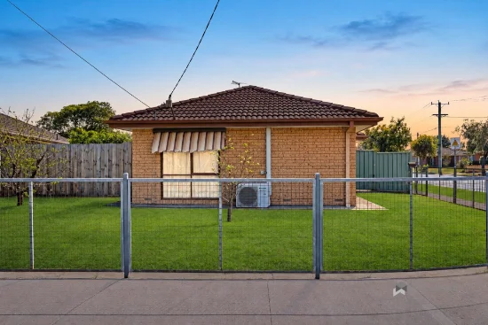 154 Tarneit Road, Werribee, Vic 3030 - For Sale