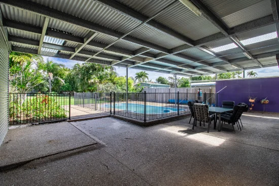 155 Esplanade, Point Vernon QLD 4655-Image