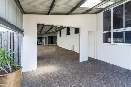 155 Esplanade, Point Vernon QLD 4655-Image
