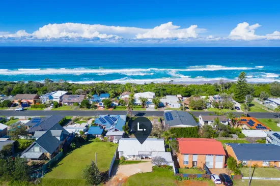 1550 Ocean Drive, Lake Cathie, NSW 2445
