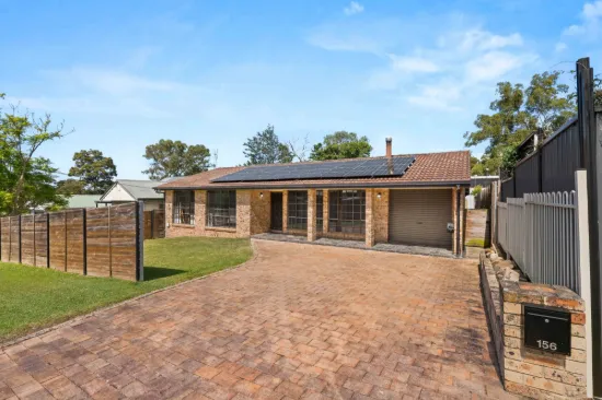 156 McKay Street, Nowra, NSW 2541