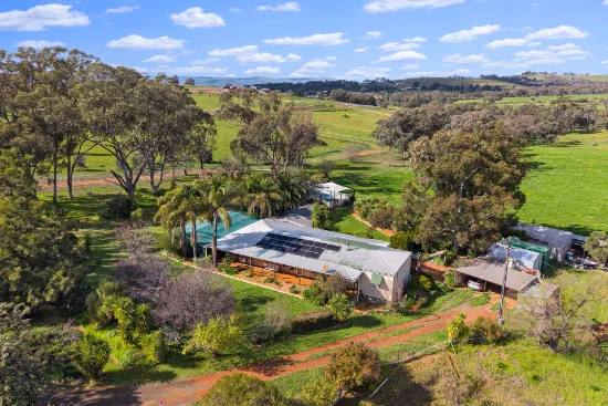 156 Sunset Lane, Kapooka, NSW 2661