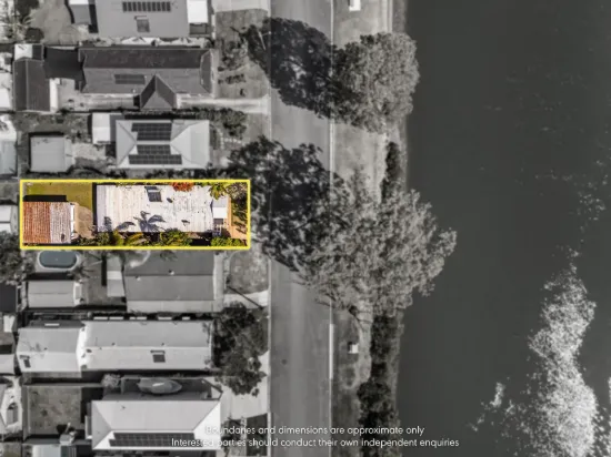 157 The Esplanade, Coombabah QLD 4216-Image