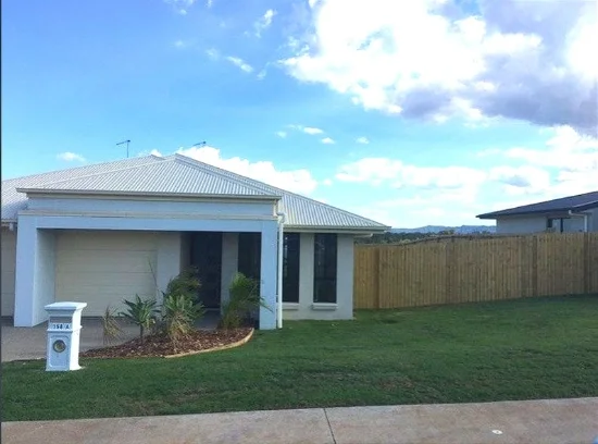 158a Lucas Street, Gracemere, Qld 4702 - For Rent