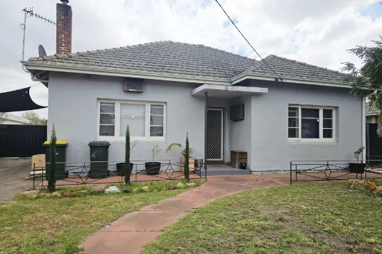 15A Claude Street, Katanning, WA 6317