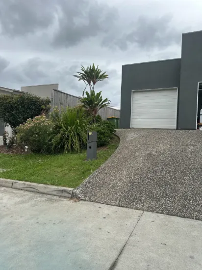15B College St, Bahrs Scrub, Qld 4207