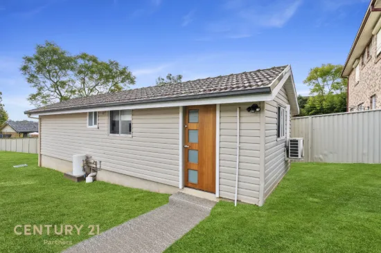 15B Twenty Second Avenue, West Hoxton, NSW 2171