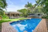 16-18 Mungara Court, Wondunna, Qld 4655-Image