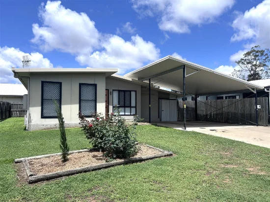 16/73  Centenary Drive North, Middlemount, Qld 4746