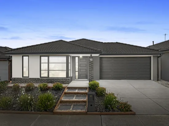 16 Adelaide Cct, Donnybrook, Vic 3064