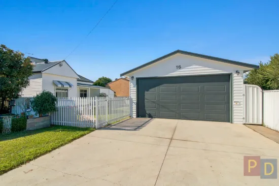 16 Albert Street, Singleton, NSW 2330