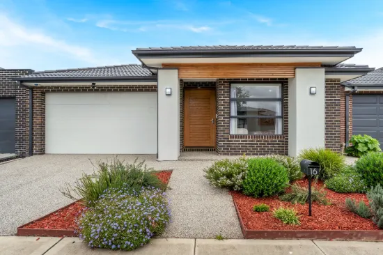 16 Alloca Crescent, Donnybrook, Vic 3064