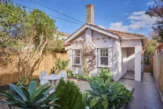 16 Alma Grove, St Kilda, Vic 3182