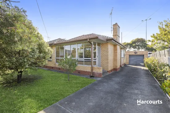 16 Almana Street, Bell Park, Vic 3215