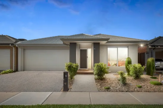 16 Amadeus Street, Clyde, Vic 3978