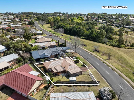 16 Ballin Drive, Centenary Heights, Qld 4350