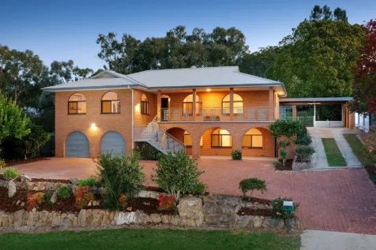 16  Beard Crescent, Wodonga, Vic 3690