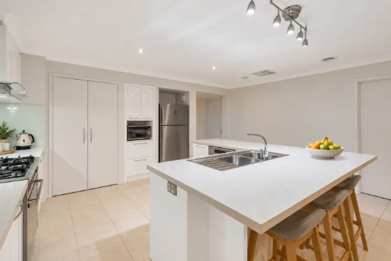 16 Beckett Way, Craigieburn VIC 3064-Image