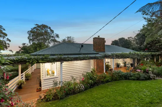 16 Belmont Avenue, Upwey, Vic 3158