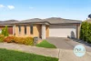 16 Bessie Dr, Cranbourne West, Vic 3977