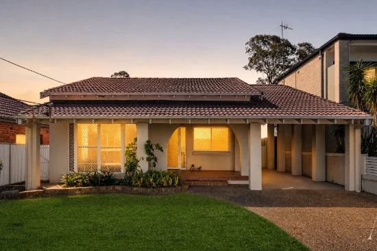 16 Birdwood Road, Georges Hall, NSW 2198