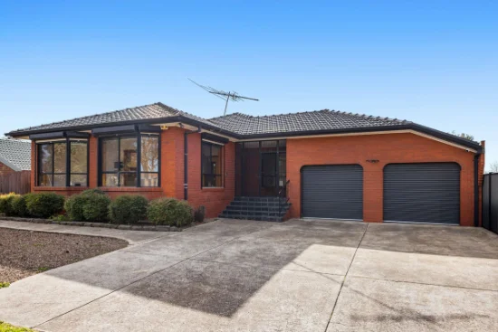 16 Blacksmith Place, Sydenham, Vic 3037