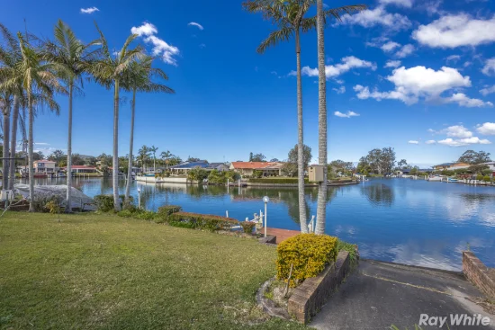 16 Bounty Key, Forster, NSW 2428