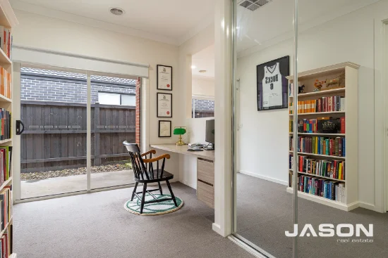 16 Brabourne Street, Mickleham, Vic 3064-Image
