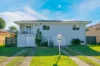 16 Bradnor Street, Carina, Qld 4152