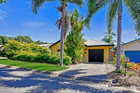 16 Brian Street, Brinsmead, Qld 4870