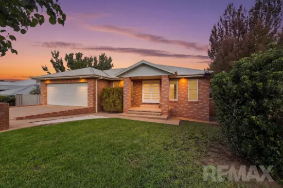 16 Brindabella Drive, Tatton, NSW 2650