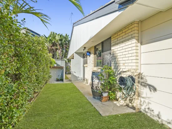 16 Brooke Avenue, Palm Beach, Qld 4221-Image