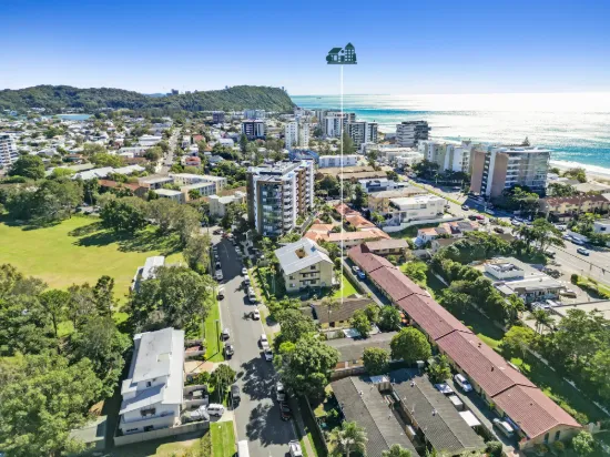 16 Brooke Avenue, Palm Beach, Qld 4221-Image