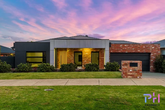 16 Brooklyn Drive, Golden Square, Vic 3555